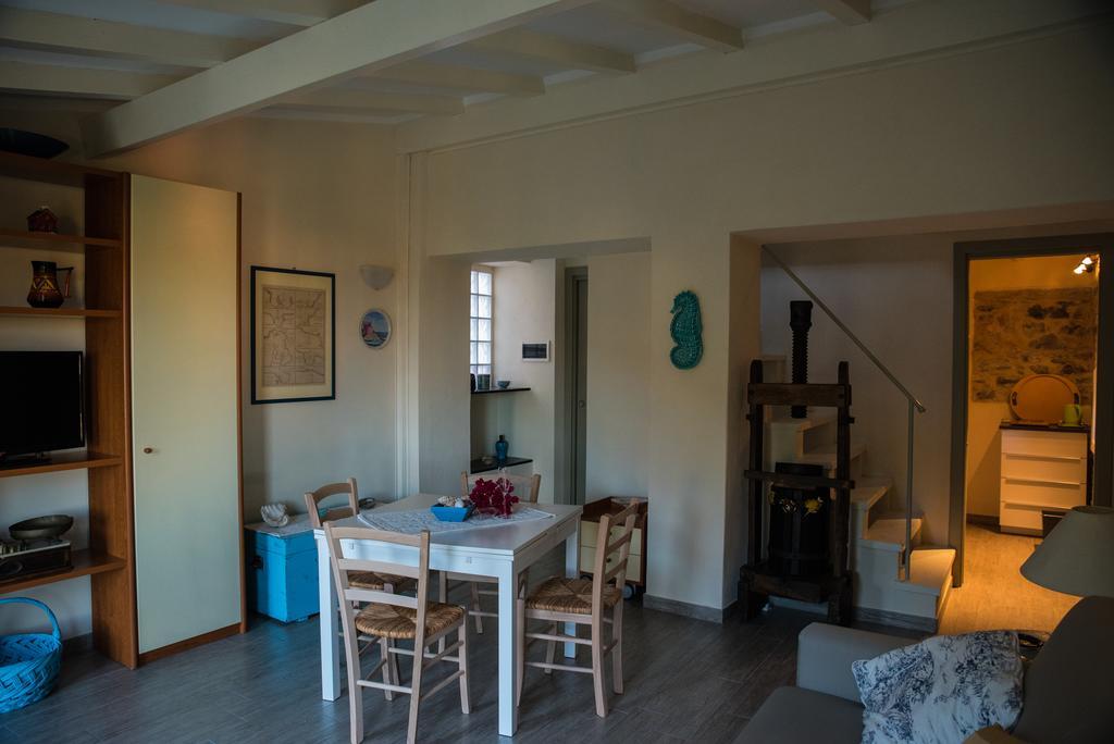 Villa Caterina Imperia Phòng bức ảnh